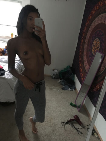 Full leaked R ache lx private onlyfans photo