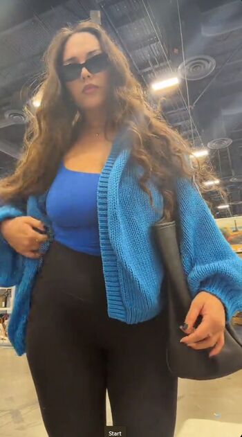 Full leaked R private onlyfans photo