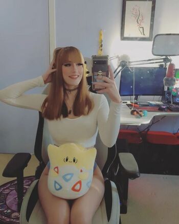 RaeRaeSenpai