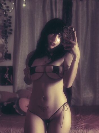 Full leaked Ramonalothbrok private onlyfans photo