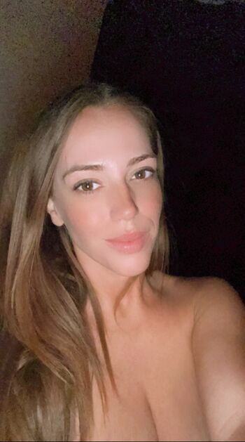 Full leaked Renee r lynn private onlyfans photo