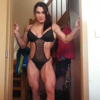 Renee Renata