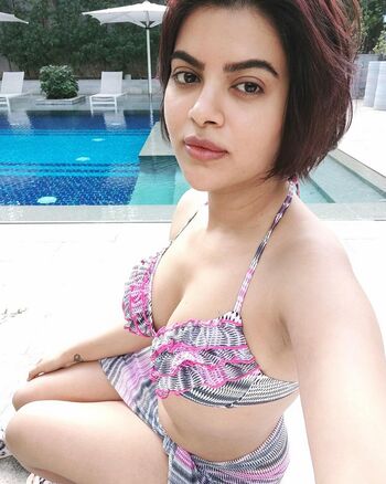 Rhea Insha