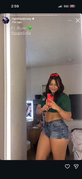 Righthookroxy