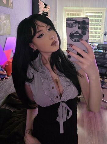 Full leaked Rineksalol private onlyfans photo