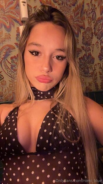 Romi_blue