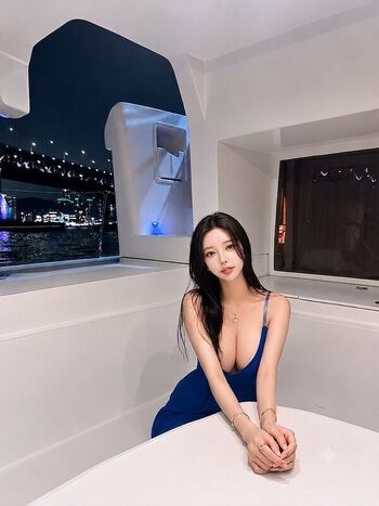 Full leaked S jungvely private onlyfans photo