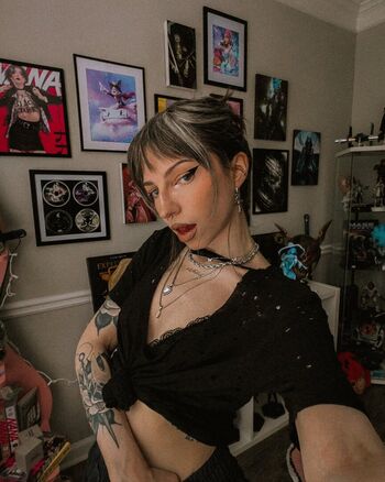 sailorbeeee