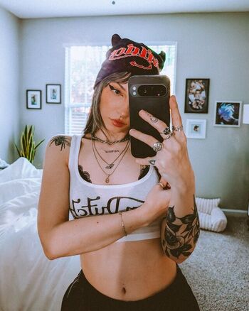 sailorbeeee