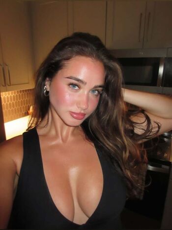 Full leaked Sarahemilyhope private onlyfans photo