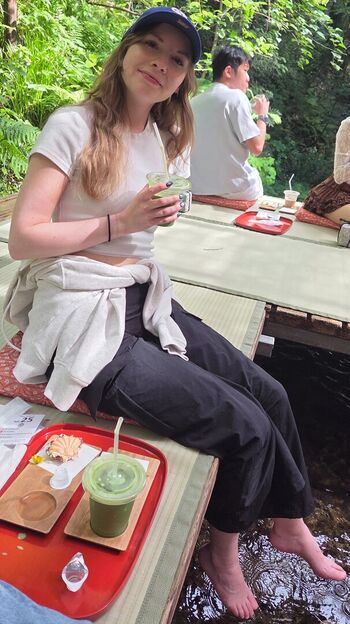 Full leaked Sarahpodz private onlyfans photo