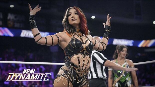 Sasha Banks