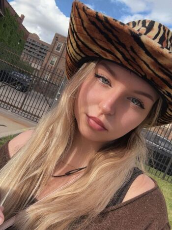 Full leaked Savannah private onlyfans photo