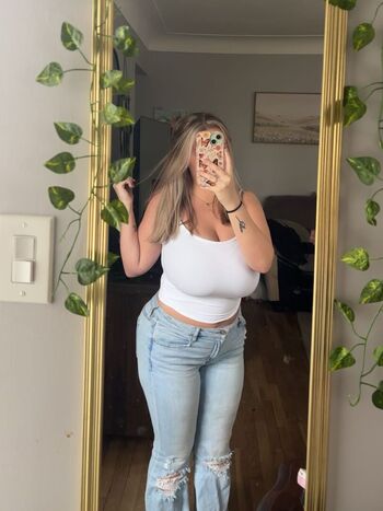 Full leaked Savannah private onlyfans photo