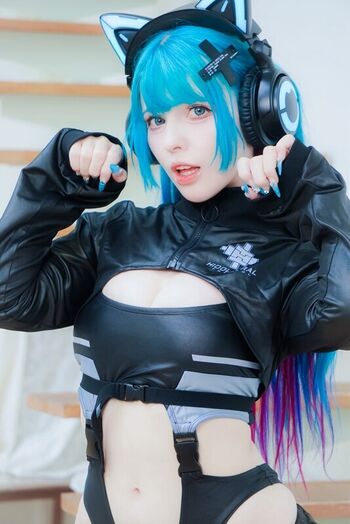 Saya Scarlet
