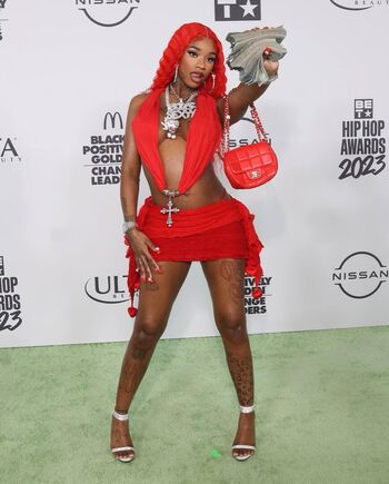 Sexxy Red