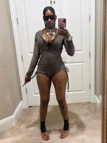 Full leaked Sexxy red  page private onlyfans photo