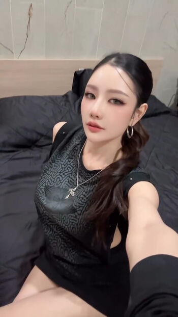 sexyangle_lookwa