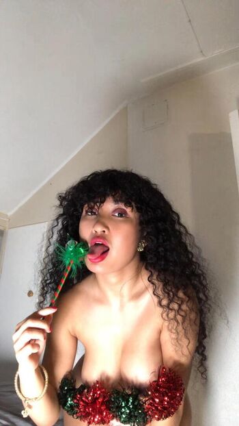 Sexybutgoodgirl