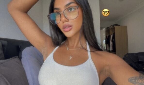 Full leaked Shaniya nisha private onlyfans photo