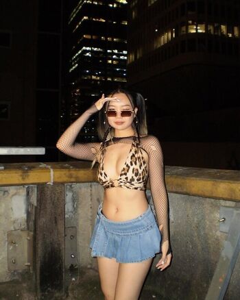 Shantell Zhou