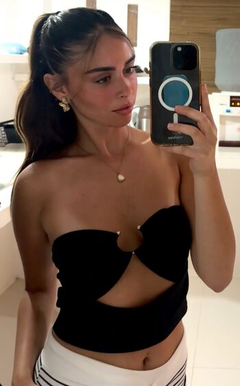 Full leaked Shira harif private onlyfans photo