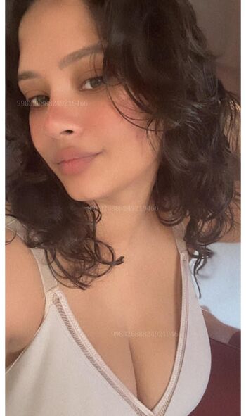 Full leaked Shiviconic private onlyfans photo