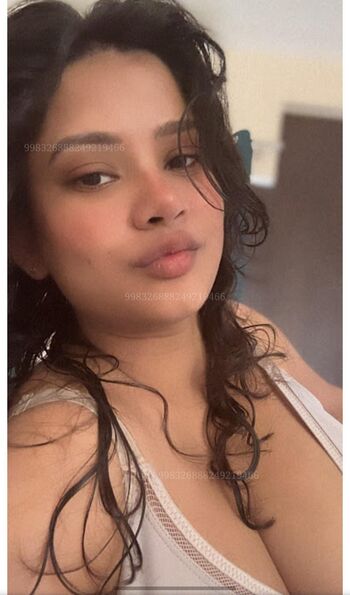 Full leaked Shiviconic private onlyfans photo