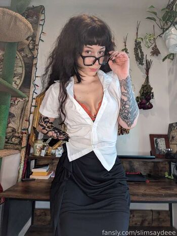 Full leaked Slimsaydeee private onlyfans photo