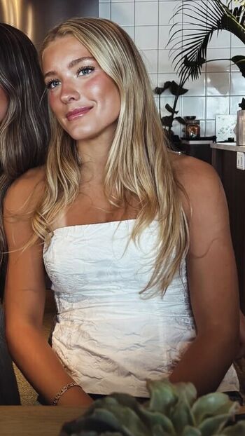 Smilla Holmberg