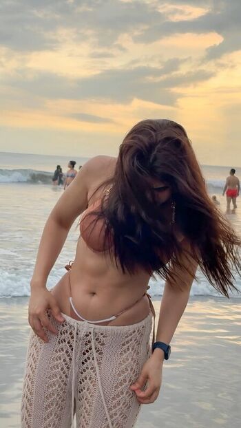 Full leaked Soniya singh khatri private onlyfans photo