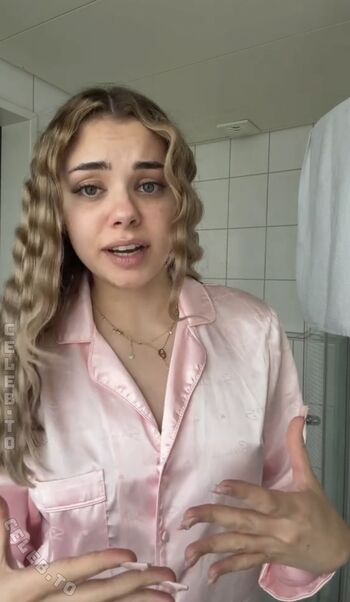 Full leaked Sophia xs private onlyfans photo