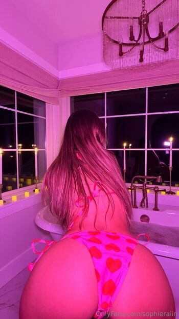 sophie rain