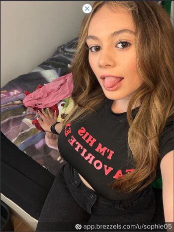 _.sophie05._