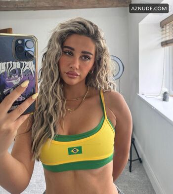 Full leaked Sophiesnaz private onlyfans photo