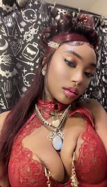 Full leaked Soultry noir private onlyfans photo
