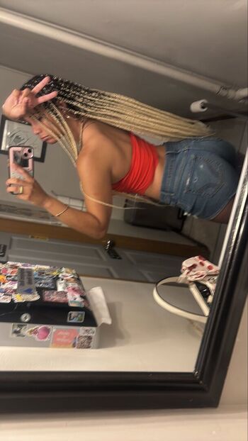 Full leaked Spkyadri private onlyfans photo