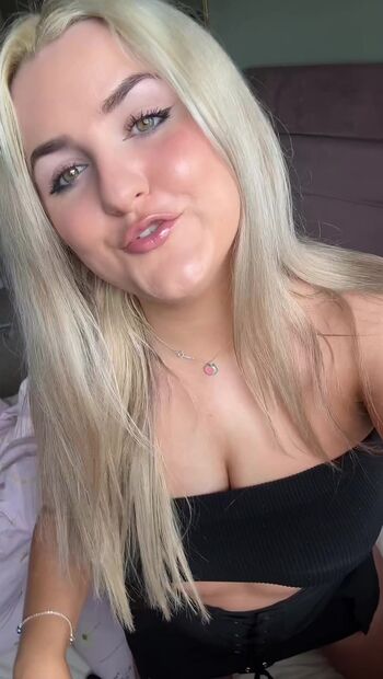 Full leaked Spoilhan private onlyfans photo