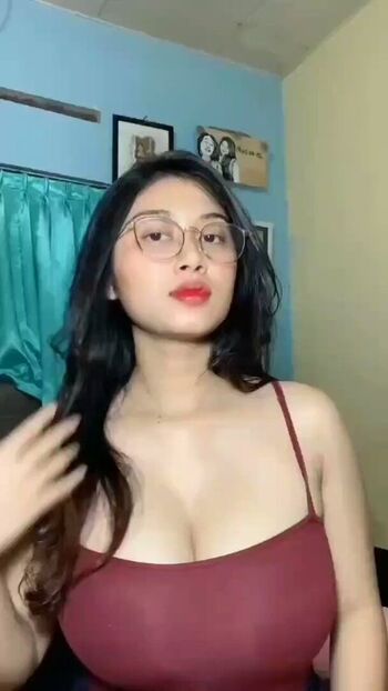 Sri Ayu Tarisa