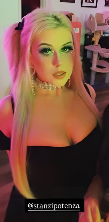Full leaked Stanzipotenza private onlyfans photo