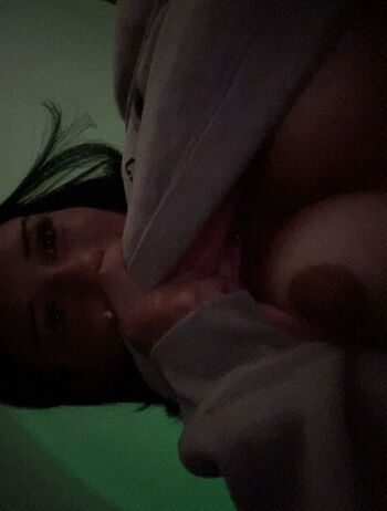 Full leaked Starkittyx private onlyfans photo
