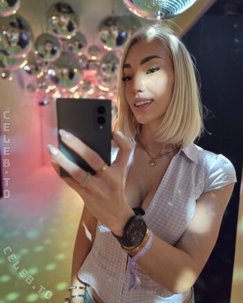 Full leaked Starletnova private onlyfans photo