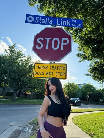 Stella Hudgens