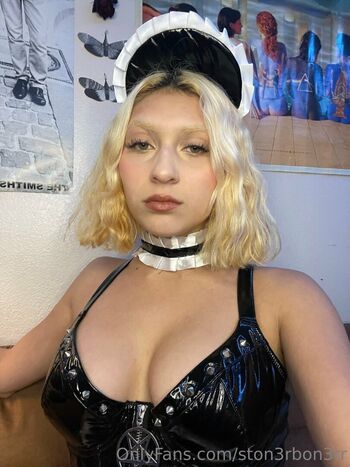 Full leaked Stonrbonrr private onlyfans photo