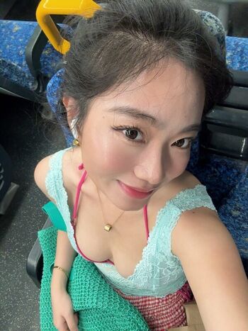strawbeary_th