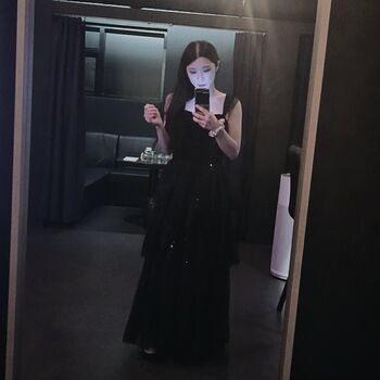 Full leaked Suyeoniiii private onlyfans photo