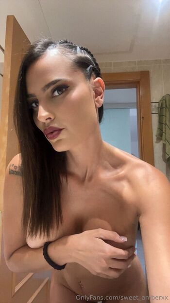 Full leaked Sweet amberxx private onlyfans photo