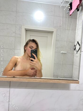 Full leaked Sweetiebelle private onlyfans photo
