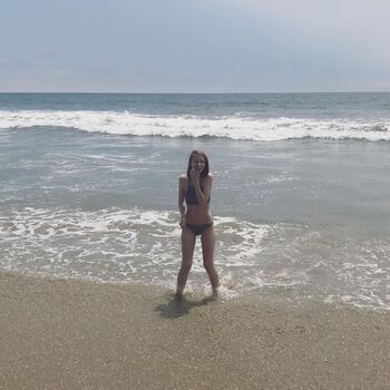 Full leaked Swushwoi private onlyfans photo