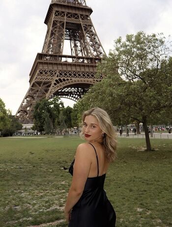 Full leaked Sydneyrepole private onlyfans photo